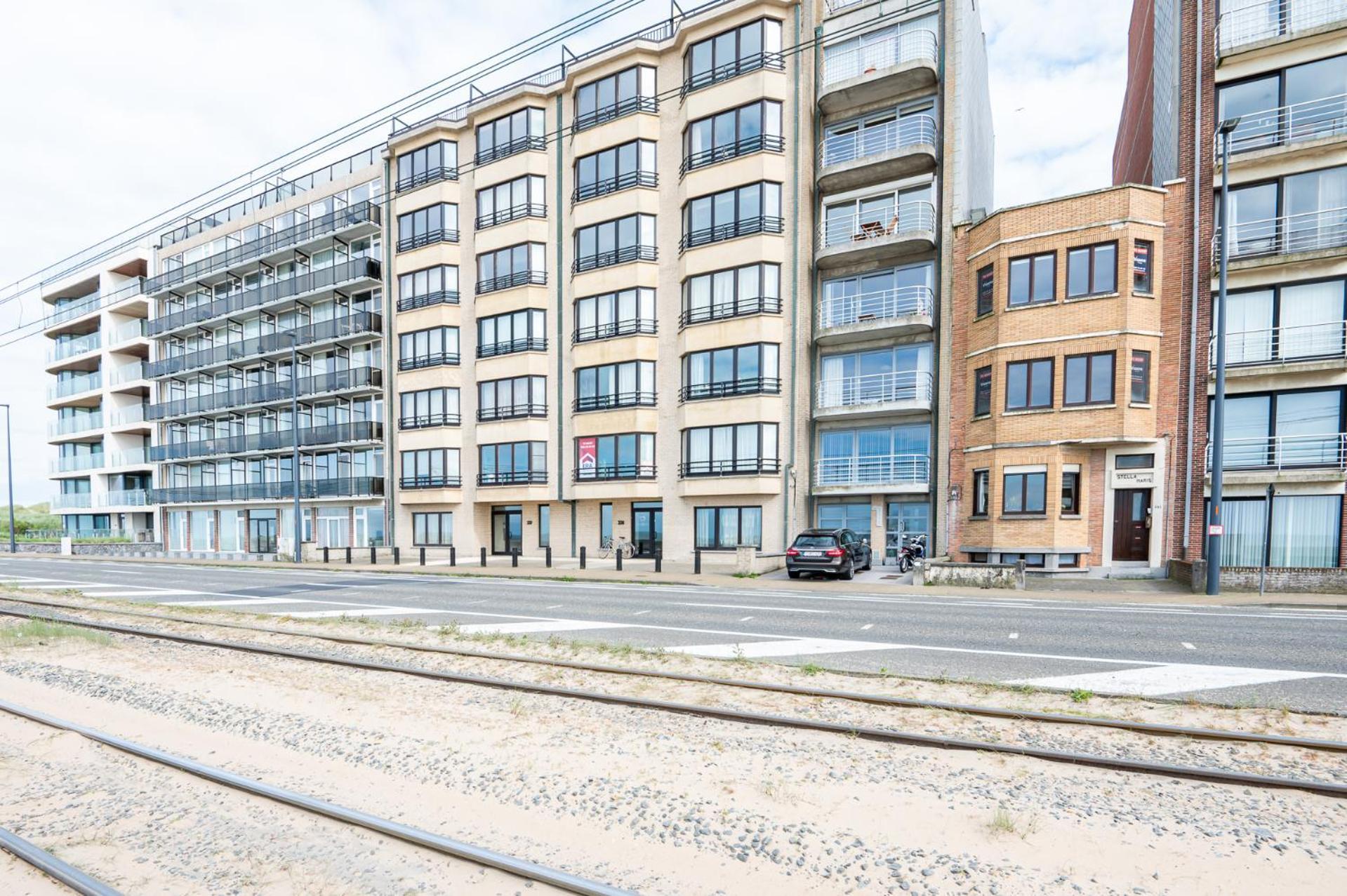 Beautiful With Sea Views And Parking Appartement